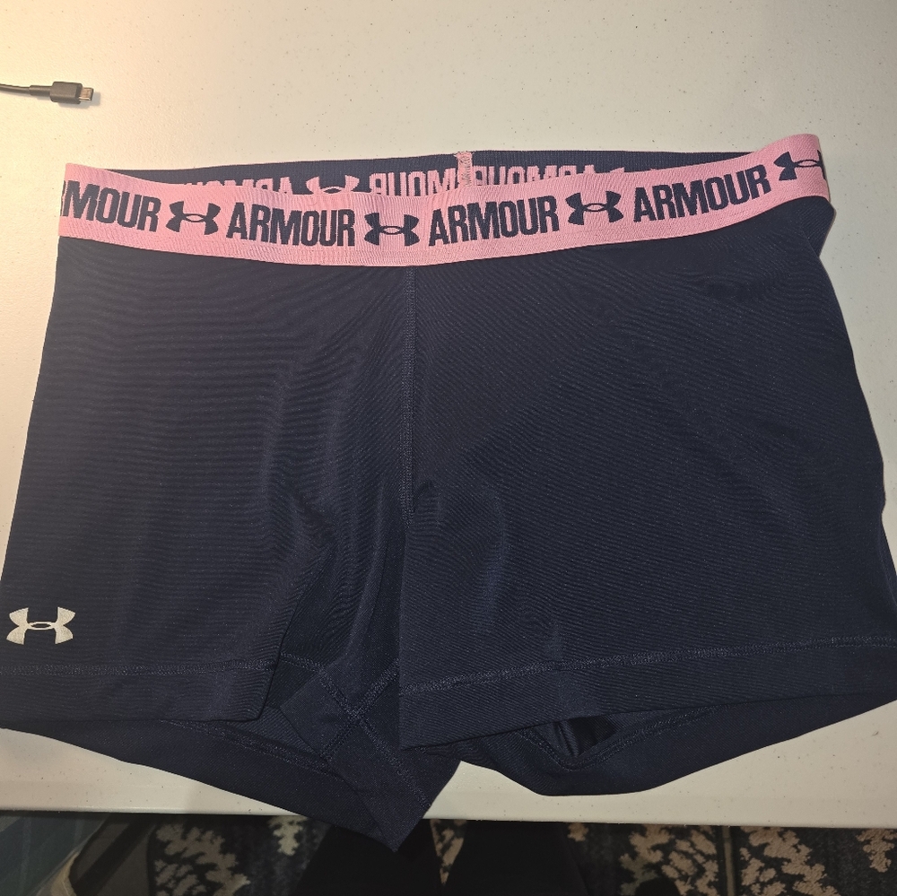 Brand New Under Armour Women's Athletic Shorts - Navy and Pink XL